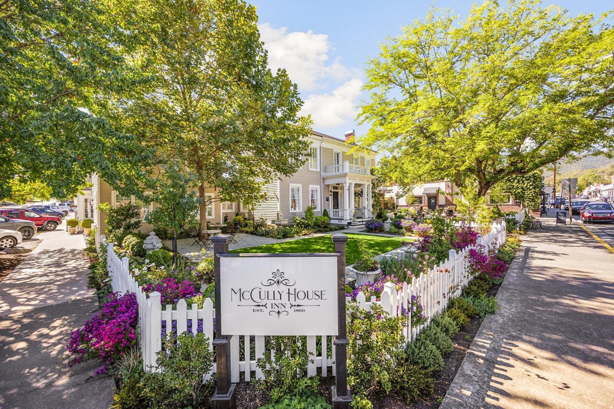 Mccully House Inn Jacksonville Extérieur photo
